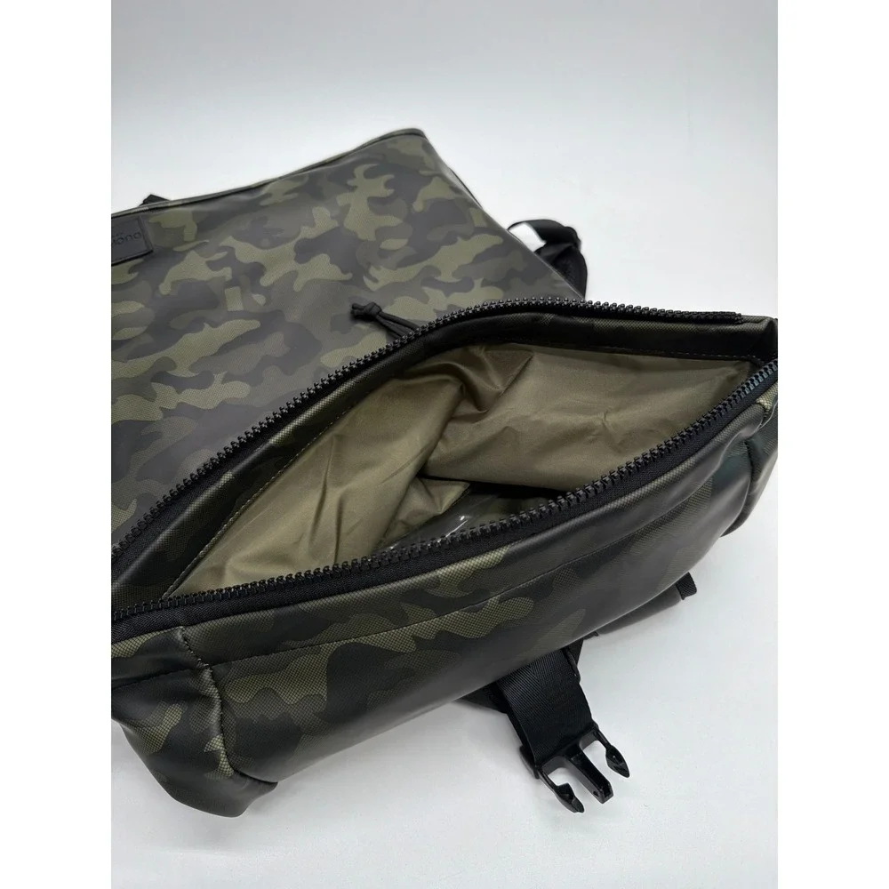 Duchamp London Olive Camouflage Foldover Backpack USB Port Laptop Sleeve 16632